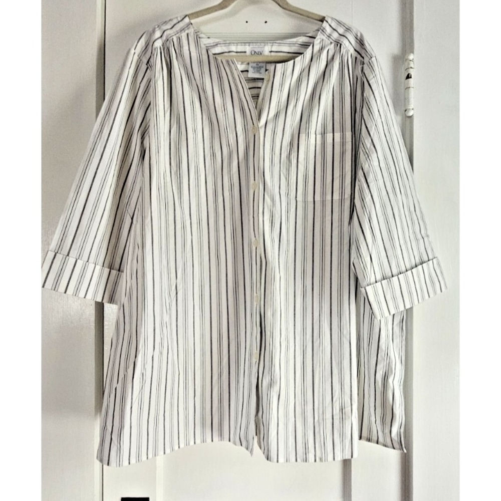 ONLY NECESSITIES white 3/4 rolled sleeves blouse black striped woman 2X cotton